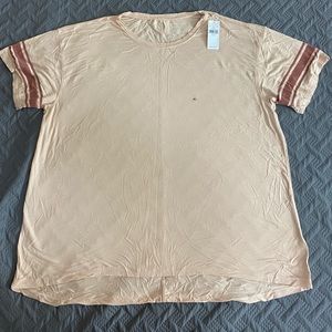 American Eagle shirt